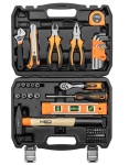 Set of tools and ratchets with heads
